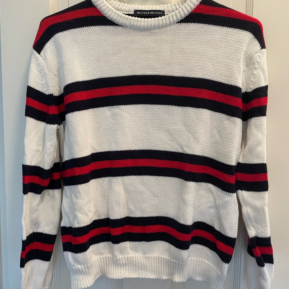 Brandy Melville Sweater - Picture 1 of 2